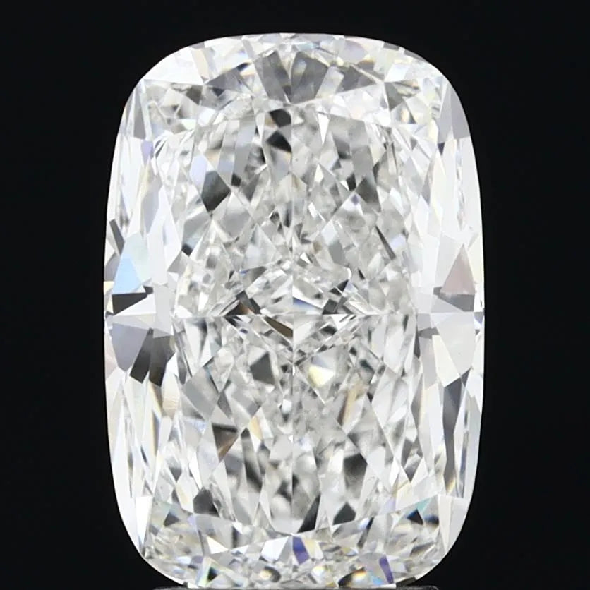 3.81ct Cushion modified Lab Grown Diamond (Colour E, Clarity VVS2, IGI Certified)