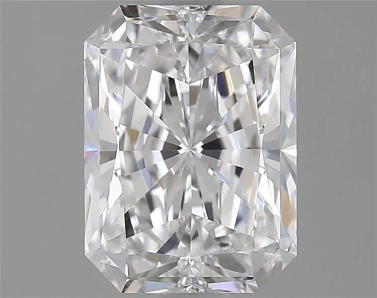 1.76ct Radiant Lab Grown Diamond (Colour E, Clarity IF, IGI Certified)