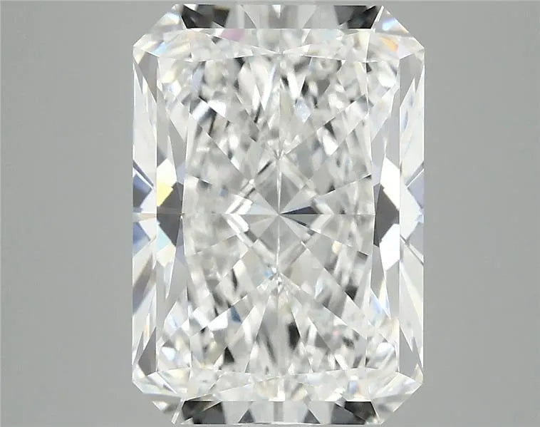 5.54ct Radiant Lab Grown Diamond (Colour E, Clarity VVS2, IGI Certified)