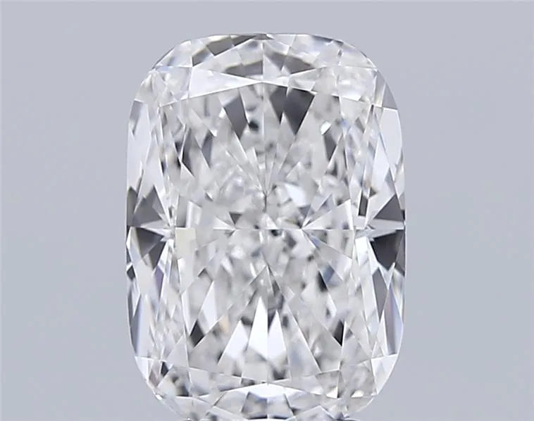 4.33ct Cushion brilliant Lab Grown Diamond (Colour E, Clarity VVS1, IGI Certified)
