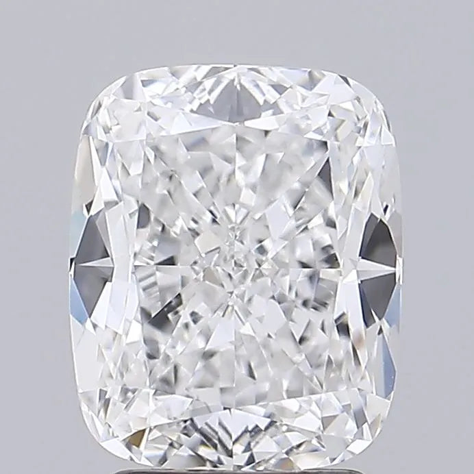3.23ct Cushion modified Lab Grown Diamond (Colour E, Clarity VVS2, IGI Certified)