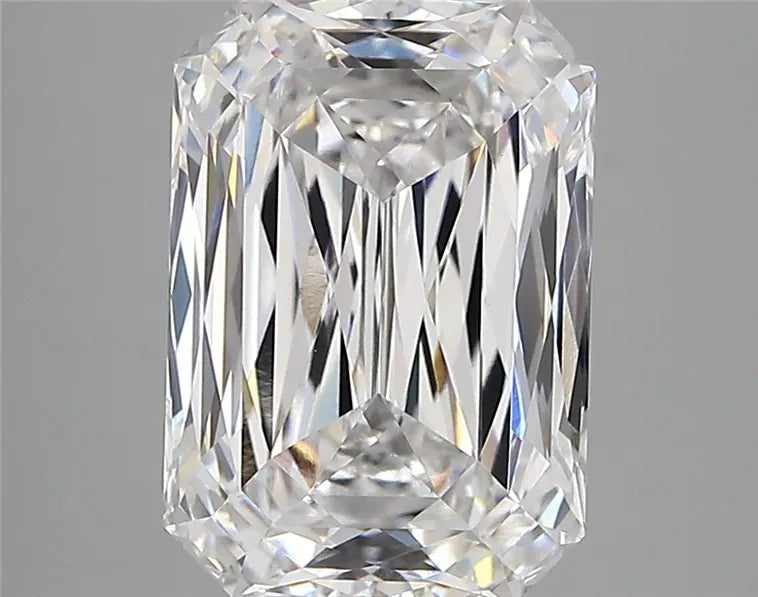 4.00ct Radiant Lab Grown Diamond (Colour E, Clarity VVS2, IGI Certified)