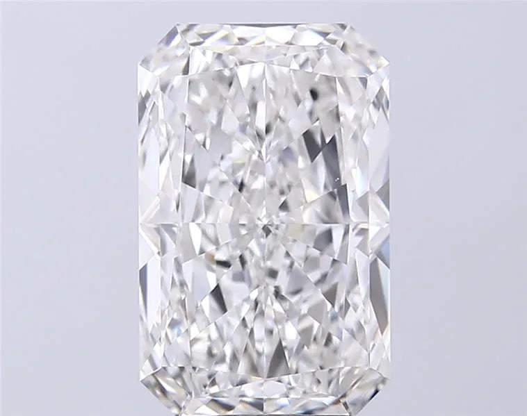 3.00ct Radiant Lab Grown Diamond (Colour F, Clarity VVS2, IGI Certified)