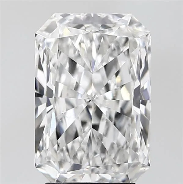 3.51ct Radiant Lab Grown Diamond (Colour E, Clarity VS2, IGI Certified)