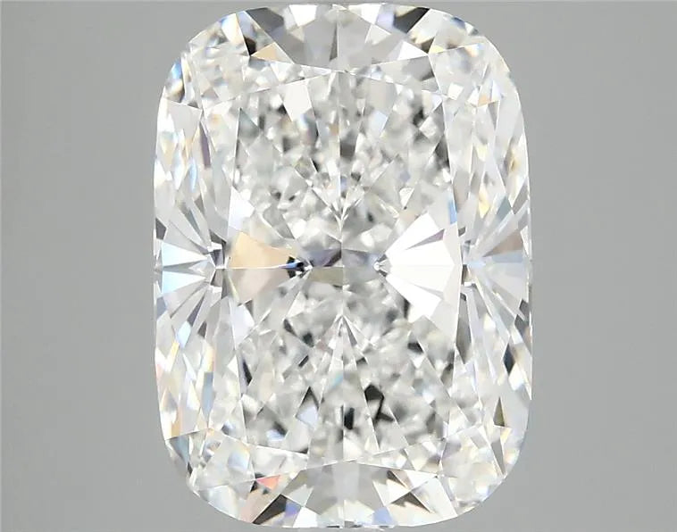 4.18ct Cushion modified Lab Grown Diamond (Colour E, Clarity VVS2, IGI Certified)